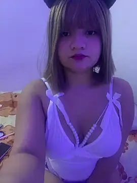 Karina PrettyHot69 online show from 04-23-26, 11:17
