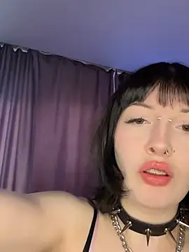 virusDoll online show from 05-28-26, 02:23