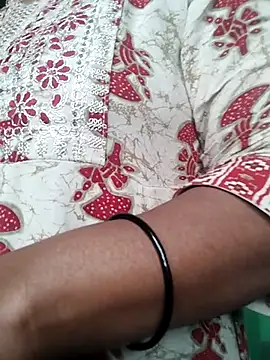 Snapshot of Monika_telugu_queen chatting on 07-23-26, 02:53 Monika telugu queen online show from 07-23-26, 02:53