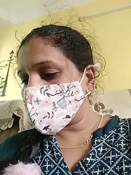 Snapshot of Monika_telugu_queen chatting on 05-10-26, 04:38 Monika telugu queen online show from 05-10-26, 04:38