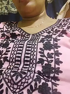 Snapshot of Monika_telugu_queen chatting on 06-22-26, 05:54 Monika telugu queen online show from 06-22-26, 05:54