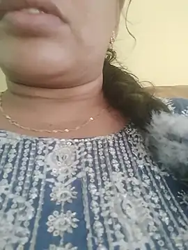 Snapshot of Monika_telugu_queen chatting on 06-26-26, 08:53 Monika telugu queen online show from 06-26-26, 08:53