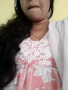 Snapshot of Monika_telugu_queen chatting on 05-11-26, 11:22 Monika telugu queen online show from 05-11-26, 11:22