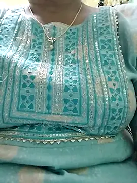 Snapshot of Monika_telugu_queen chatting on 04-23-26, 05:03 Monika telugu queen online show from 04-23-26, 05:03