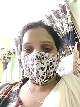 Snapshot of Monika_telugu_queen chatting on 05-05-26, 06:33 Monika telugu queen online show from 05-05-26, 06:33