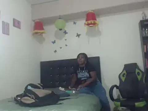 hotbrunettecasandra online show from 02-11-25, 10:25