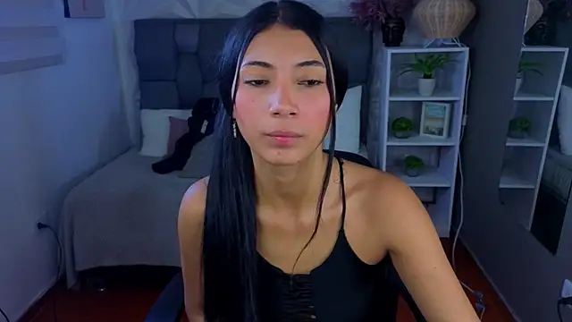 Snapshot of Perlaa_moon_ chatting on 07-11-26, 04:51 Perlaa moon online show from 07-11-26, 04:51