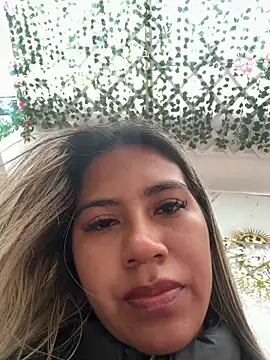 Kimmiebellarie online show from 07-19-26, 01:52