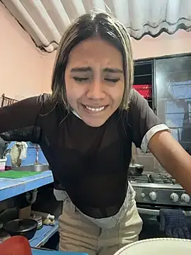 Kimmiebellarie online show from 06-16-26, 01:05