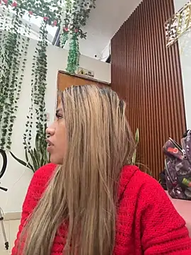 Kimmiebellarie online show from 06-30-26, 01:44