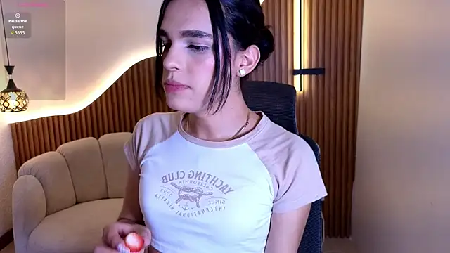 Snapshot of valerysofia_vg chatting on 05-26-26, 07:23 valerysofia vg online show from 05-26-26, 07:23