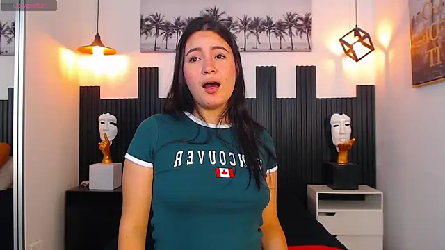 rosaleia  online show from 04-16-26, 09:39