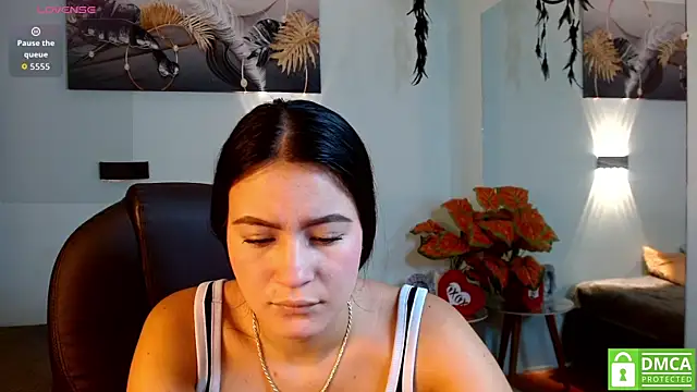 rosaleia  online show from 07-17-26, 03:59