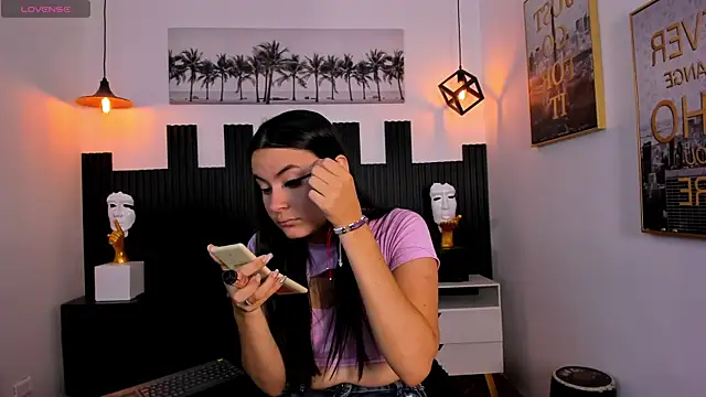 rosaleia  online show from 04-15-26, 08:20