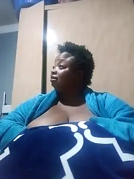 SweetBelly1 online show from 04-28-26, 05:39