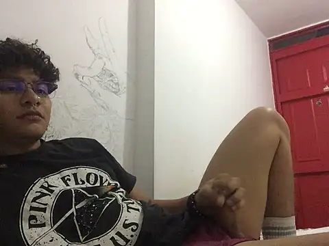 Snapshot of xhecho_uzumaki chatting on 06-03-26, 04:02 xhecho uzumaki online show from 06-03-26, 04:02