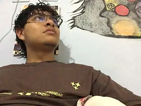 Snapshot of xhecho_uzumaki chatting on 07-18-26, 11:13 xhecho uzumaki online show from 07-18-26, 11:13