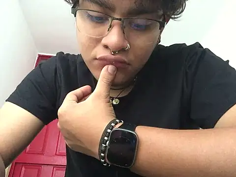 Snapshot of xhecho_uzumaki chatting on 06-16-26, 09:04 xhecho uzumaki online show from 06-16-26, 09:04