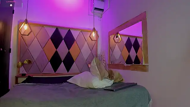 Snapshot of ImBastet chatting on 06-27-26, 12:22 ImBastet online show from 06-27-26, 12:22