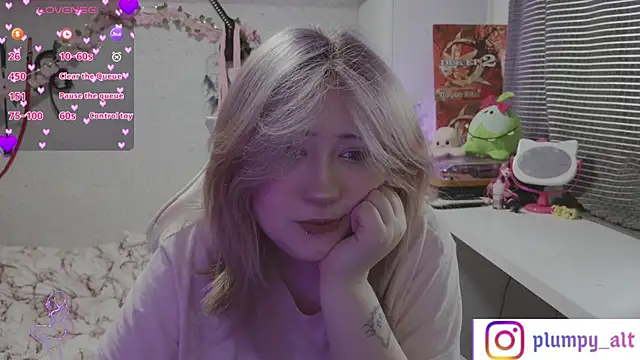 Snapshot of plumpy_girl chatting on 04-30-26, 02:02 plumpy girl online show from 04-30-26, 02:02