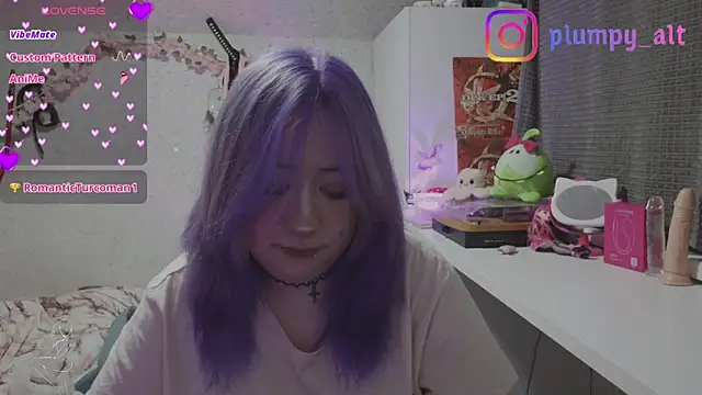 Snapshot of plumpy_girl chatting on 05-01-26, 05:29 plumpy girl online show from 05-01-26, 05:29