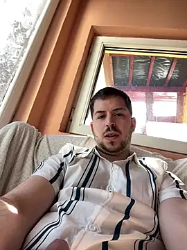 Snapshot of xxlfa chatting on 04-30-26, 02:24 xxlfa online show from 04-30-26, 02:24