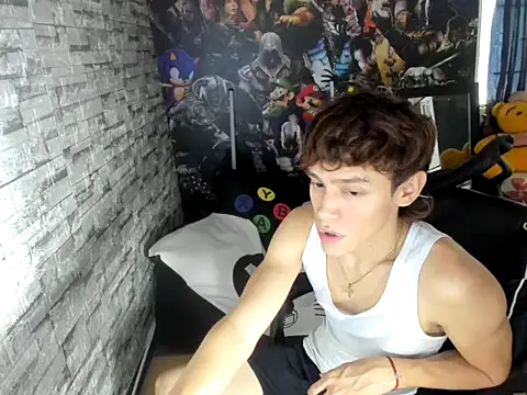Snapshot of sebas_jusa chatting on 06-30-26, 12:49 sebas jusa online show from 06-30-26, 12:49
