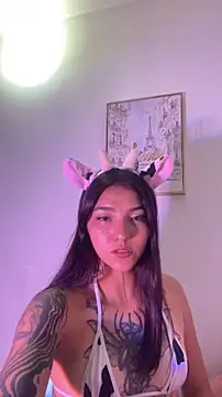 GigixXxOS online show from 06-01-26, 10:42