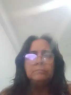 Snapshot of PienCanela chatting on 05-27-26, 11:06 PienCanela online show from 05-27-26, 11:06