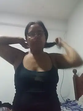 Snapshot of PienCanela chatting on 05-10-26, 11:17 PienCanela online show from 05-10-26, 11:17