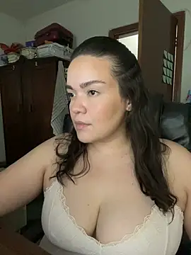 Snapshot of dayanestephany1 chatting on 04-16-26, 11:18 dayanestephany1 online show from 04-16-26, 11:18