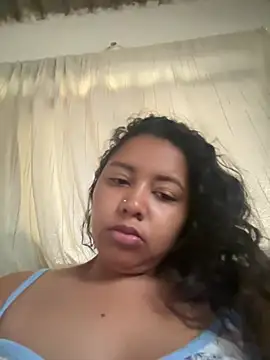 Snapshot of Ninibella chatting on 07-14-26, 11:05 Ninibella online show from 07-14-26, 11:05