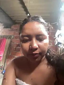 Snapshot of Ninibella chatting on 05-02-26, 01:49 Ninibella online show from 05-02-26, 01:49