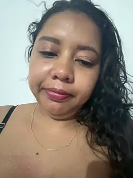 Snapshot of Ninibella chatting on 06-25-26, 10:42 Ninibella online show from 06-25-26, 10:42