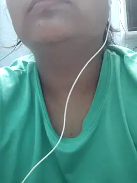 Siya mic online show from 04-12-26, 06:11