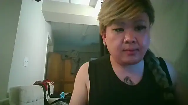 YoMa427726 online show from 04-11-26, 06:43