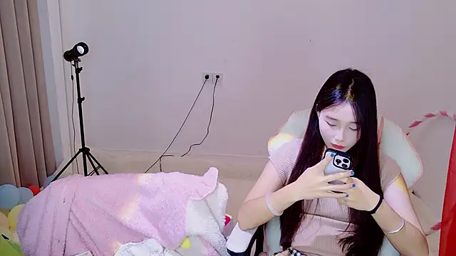 Xiongchumo1120 online show from 05-01-26, 02:16