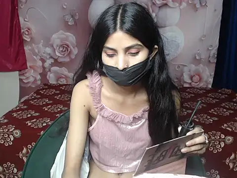 Snapshot of Ada-19 chatting on 05-08-26, 05:11 Ada-19 online show from 05-08-26, 05:11