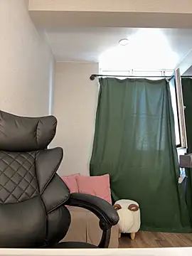 KimEvanss online show from 06-18-26, 05:17