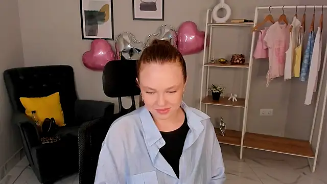 Kira Lemos online show from 06-09-26, 11:55