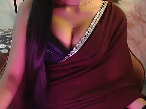 Snapshot of shreya___ chatting on 05-08-26, 09:46 shreya online show from 05-08-26, 09:46
