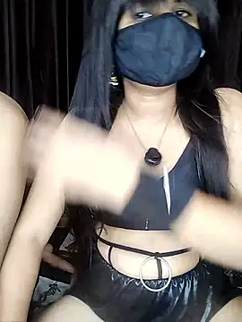 Snapshot of Eleena_G chatting on 04-18-26, 11:12 Eleena G online show from 04-18-26, 11:12