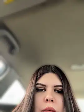 AmeliaBronze online show from 04-15-26, 06:52