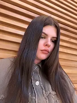 AmeliaBronze online show from 04-16-26, 07:20