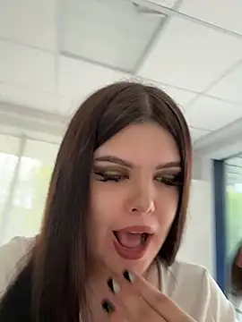 AmeliaBronze online show from 05-11-26, 02:02