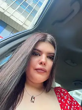 Snapshot of AmeliaBronze chatting on 06-17-26, 03:39 AmeliaBronze online show from 06-17-26, 03:39