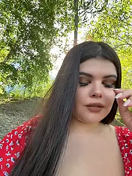 Snapshot of AmeliaBronze chatting on 07-06-26, 03:02 AmeliaBronze online show from 07-06-26, 03:02