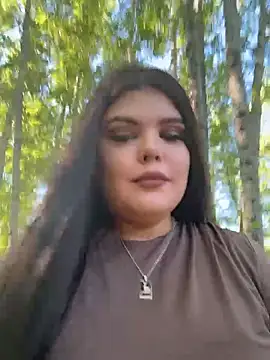 Snapshot of AmeliaBronze chatting on 06-05-26, 02:05 AmeliaBronze online show from 06-05-26, 02:05