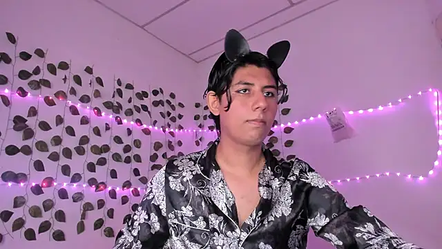 Ericahot3 online show from 04-11-26, 03:49