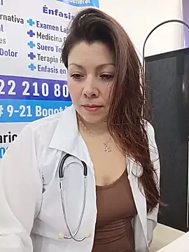 Snapshot of SARA_21- chatting on 05-30-26, 01:28 SARA 21- online show from 05-30-26, 01:28